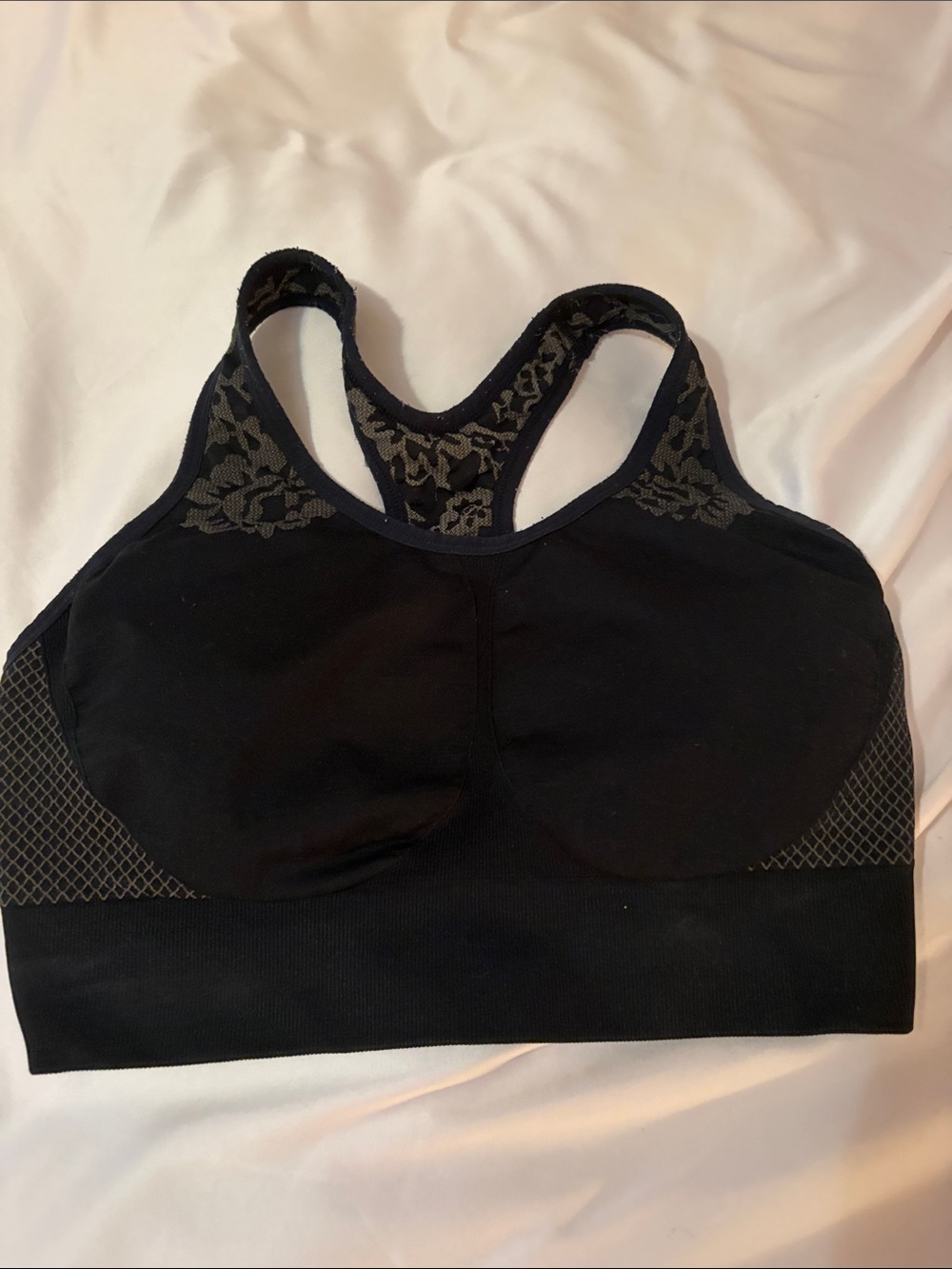 Black Lace-Back Seamless Sports Bra
